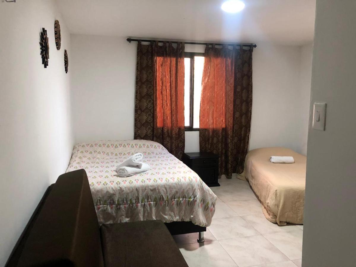 Hostal Y Camping Los Girasoles Salento Room photo